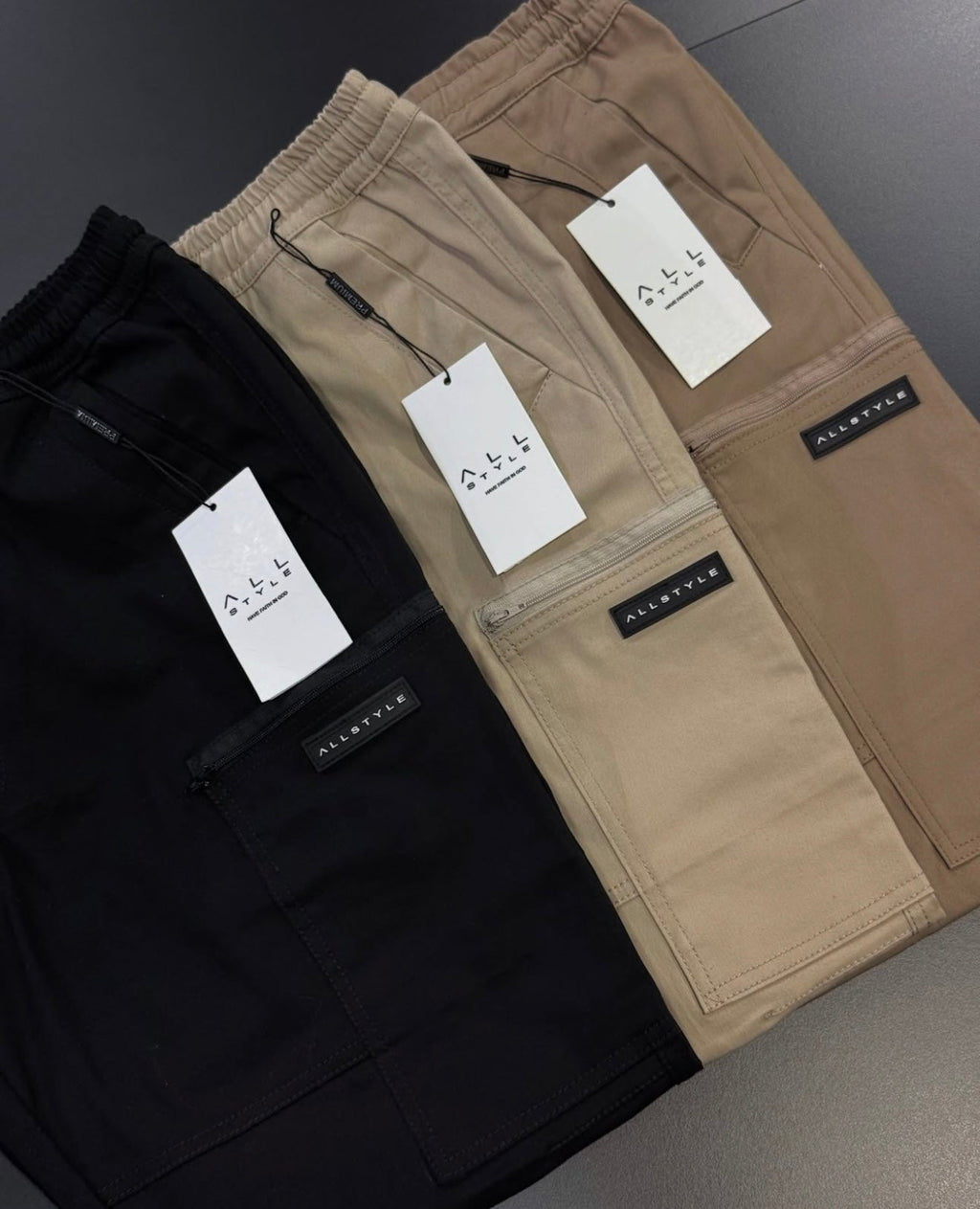 CARGOS